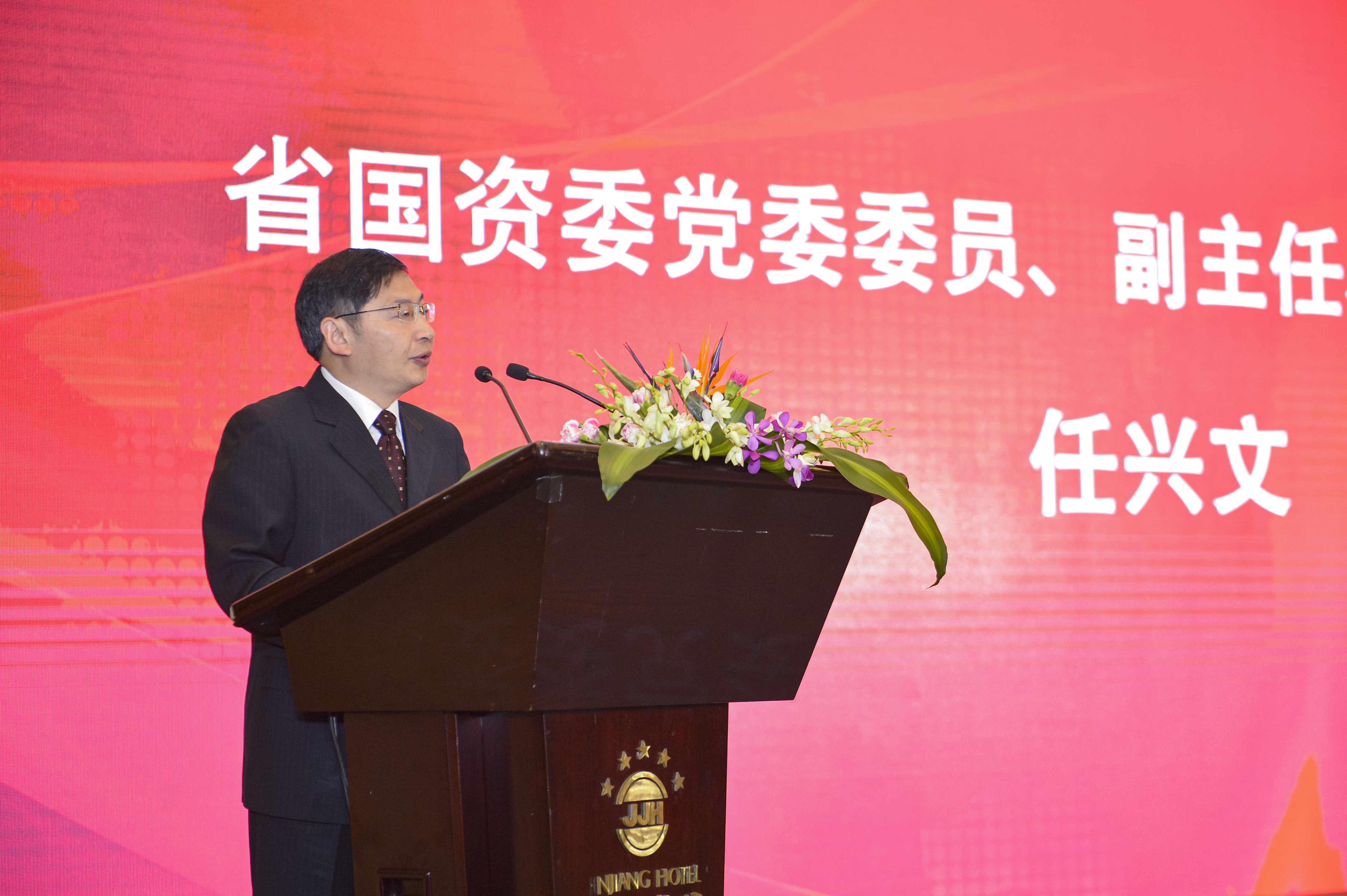 MILAN米兰体育·(中国)官方网站,宏明日望,株洲电子科技,湖南电容器,株洲电容器,电容器