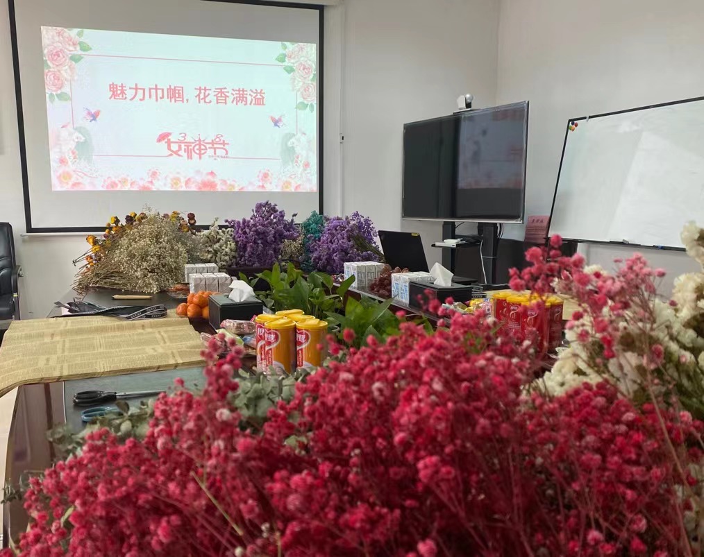 MILAN米兰体育·(中国)官方网站,宏明日望,株洲电子科技,湖南电容器,株洲电容器,电容器